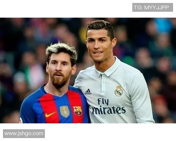 非现役足球明星回顾与成就分析的精彩旅程